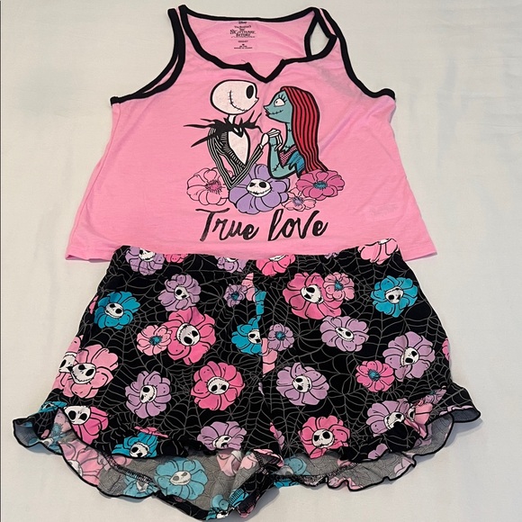 Disney szM Nightmare Before Christmas Women's Pink and Black Sleepwear Set EUC - Picture 3 of 13